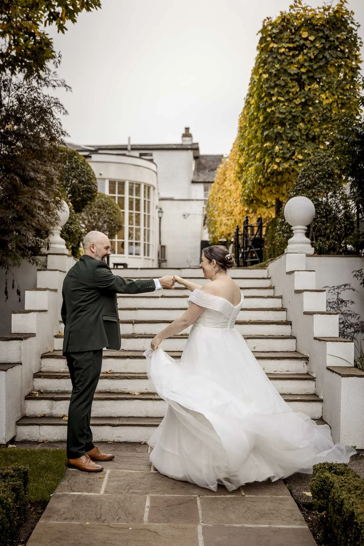 warwick-house-wedding-warwickshire-couple-portraits-20.jpg