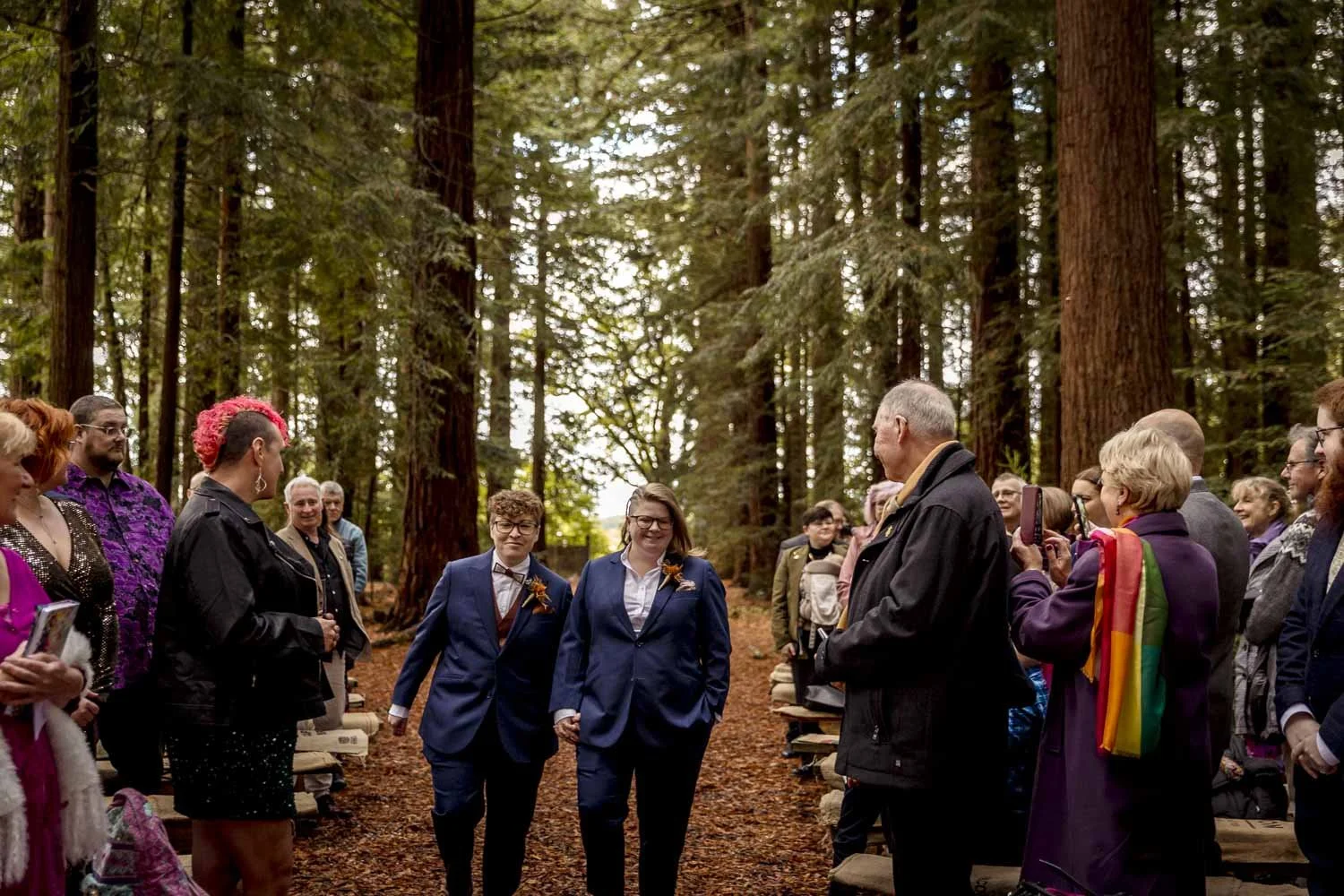 celebrant-led-woodland-wedding-west-sussex-15.jpg