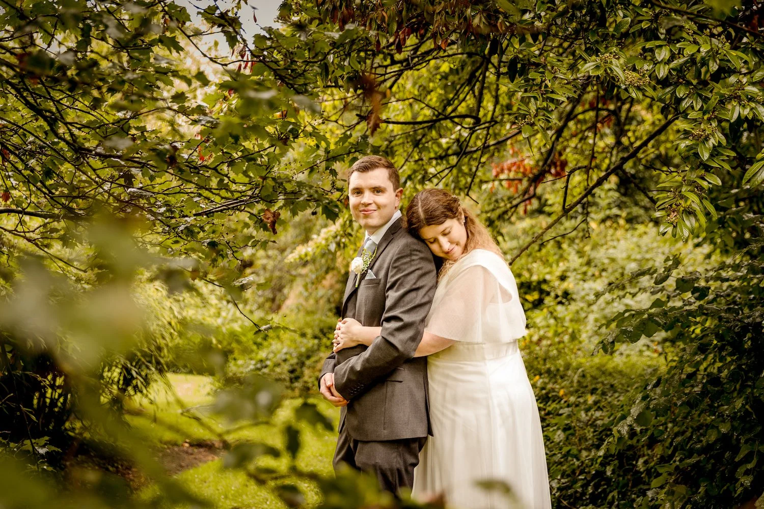 Bride-Groom-with-Trees-Glenfield-Registry-Office.jpg