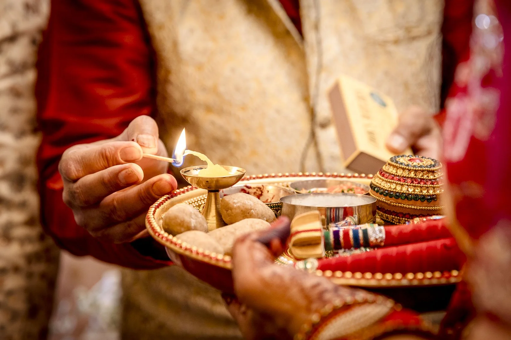 Bridge-House-Barn-Hindu-Wedding-18.jpg