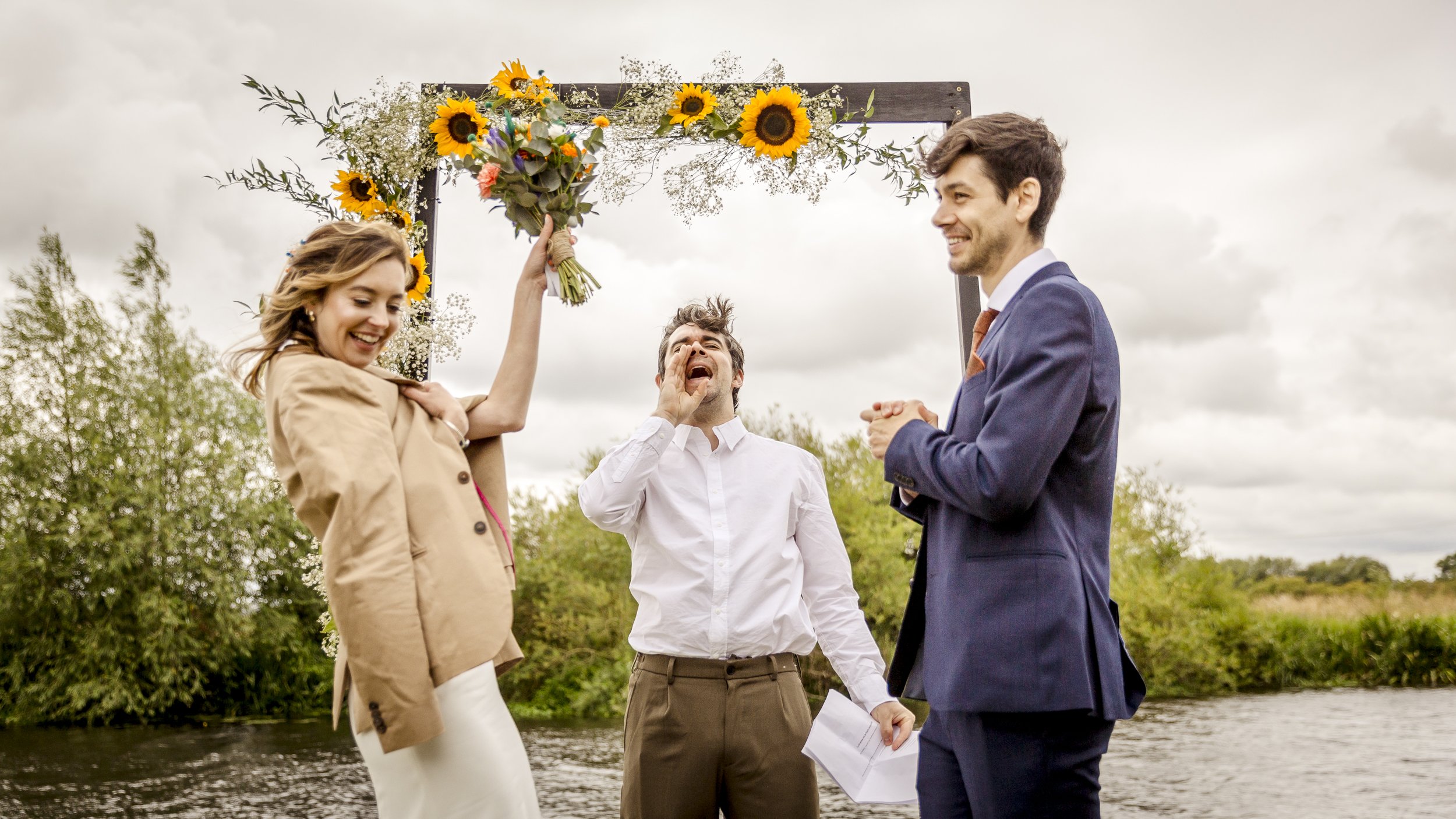 Wedding ceremony with celebrant at micro wedding in Leicestershire