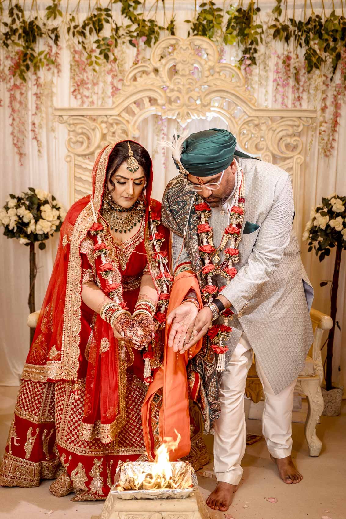 Bridge-House-Barn-Hindu-Wedding-43.jpg