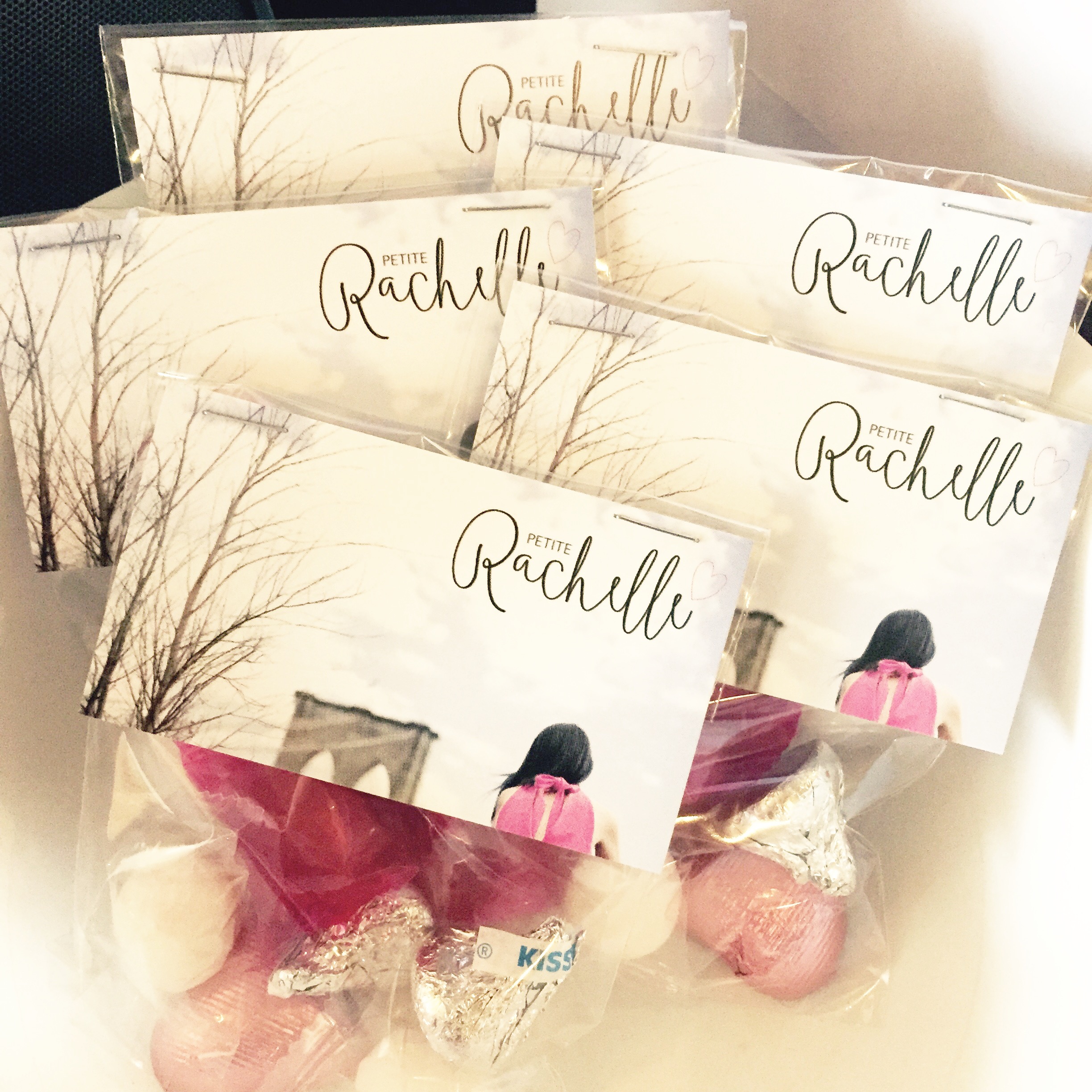  Each guest also received a petite bag of sweets on their way out!&nbsp; 