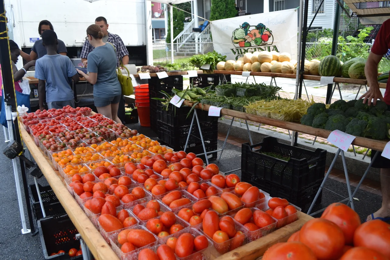 Petworth and Kennedy St Markets are open on a rainy day