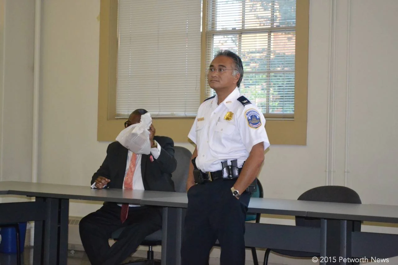 4D Commander Wilfredo Manlapaz and ANC 4C Chair Vann-Di Galloway.