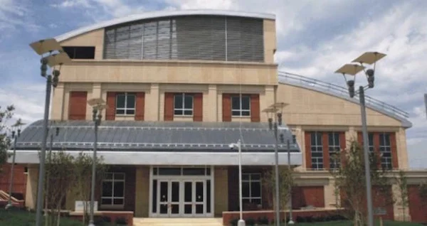 Office of Unified Communications building (Photo: dc.gov)