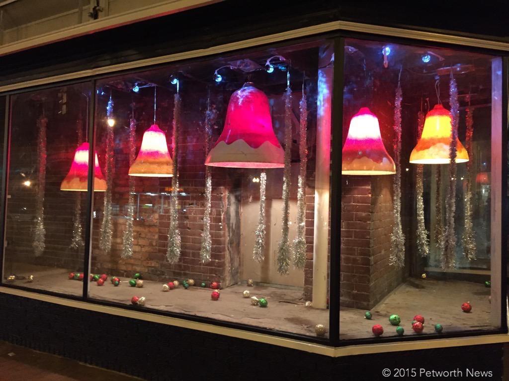The windows at Slim's Diner in 2015
