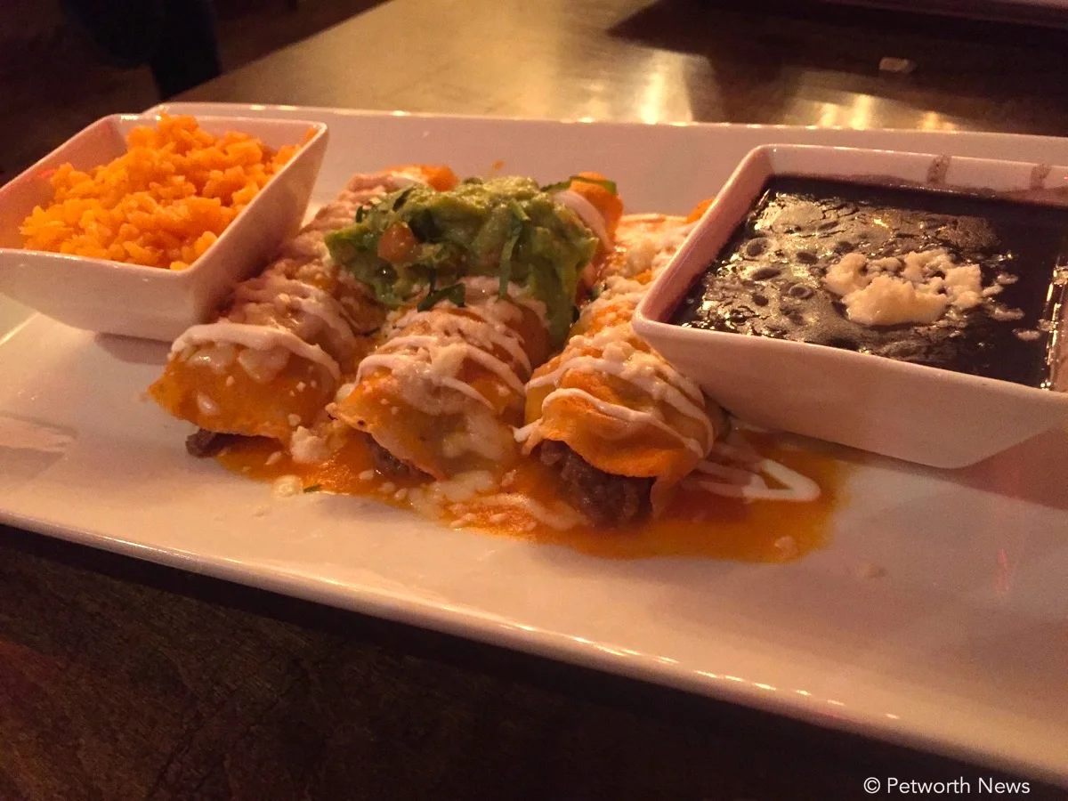 Enchilada Carne Horneada $11