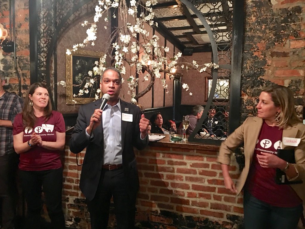 Ward 4 Councilmember Brandon Todd announcing the new DDOT policy at the Petworth Farmers' Market fundraiser on April 23, 2018.
