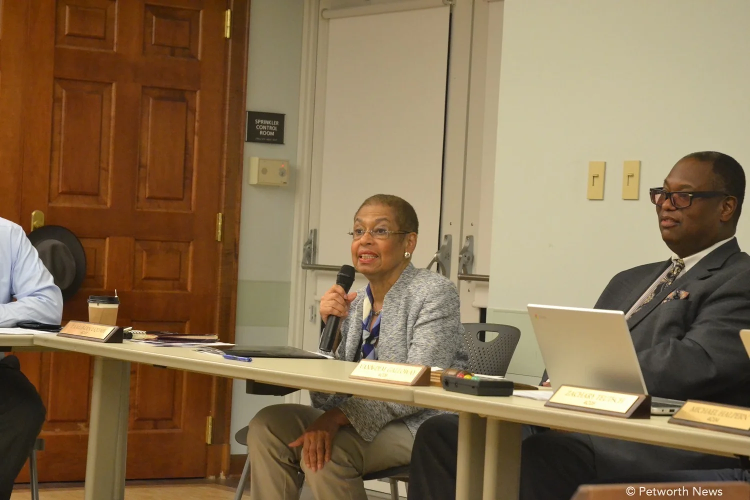 Delegate Eleanor Holmes Norton speaking at ANC 4C in October 2016