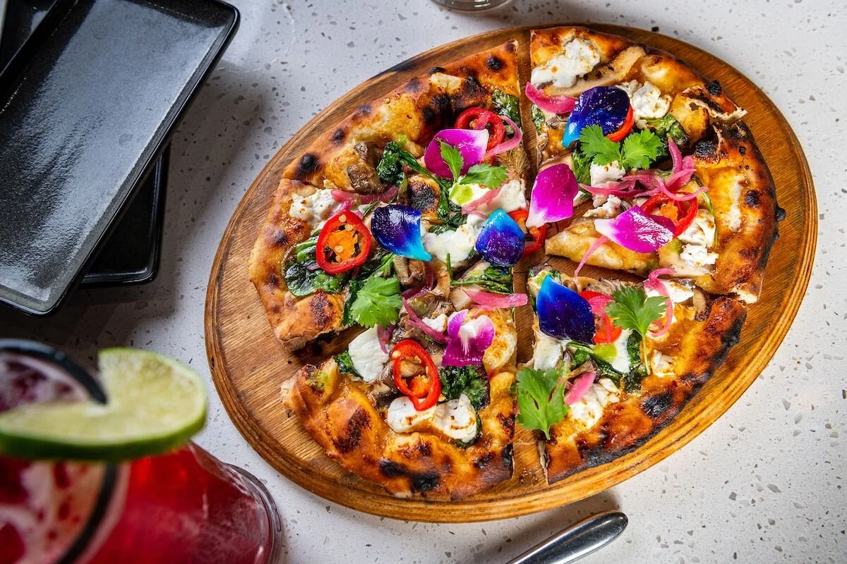 Anafre changes into a pizza pop-up, delivers pies with a Mexican twist