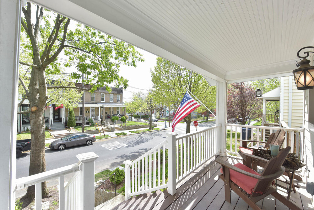 617 Webster St NW Washington-large-002-006-DSC 2546-1499x1000-72dpi.jpg