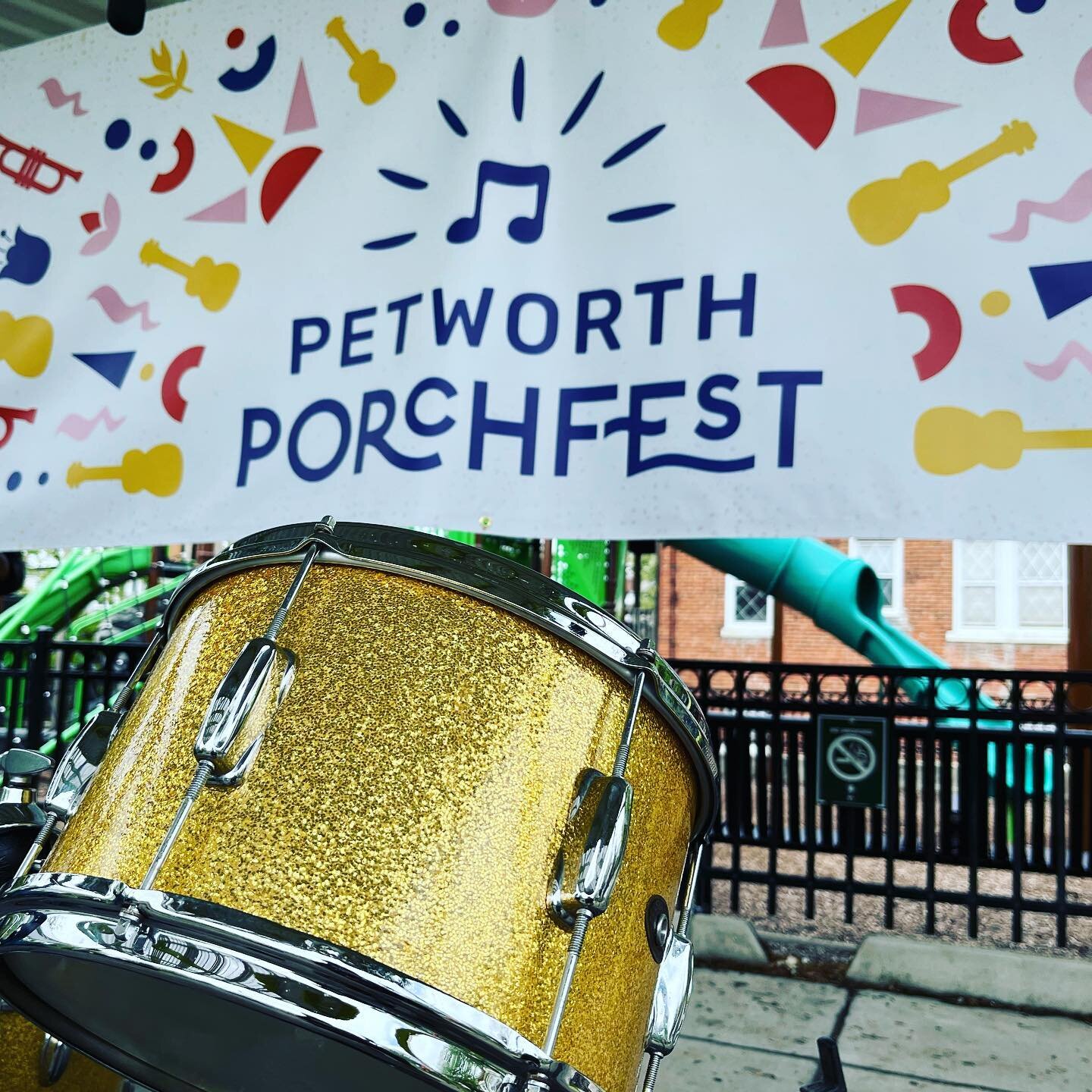 @petworthporchfest kicks off just after 2pm across the neighborhood at more than 100 homes &amp; at the Petworth Rec Center. 🎶🎸🥁