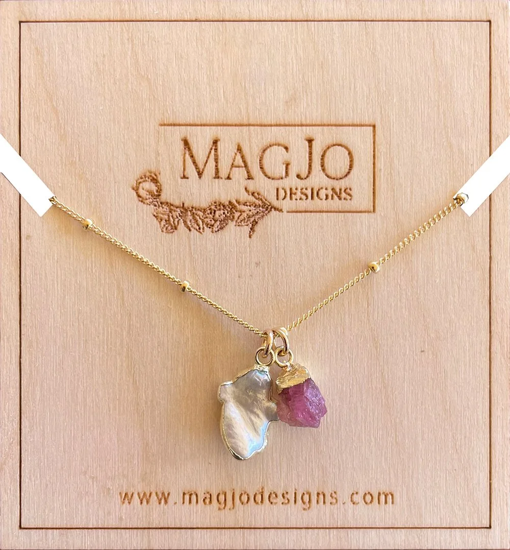 2898_irregular-pearl-with-pink-tourmaline-pendant.jpg