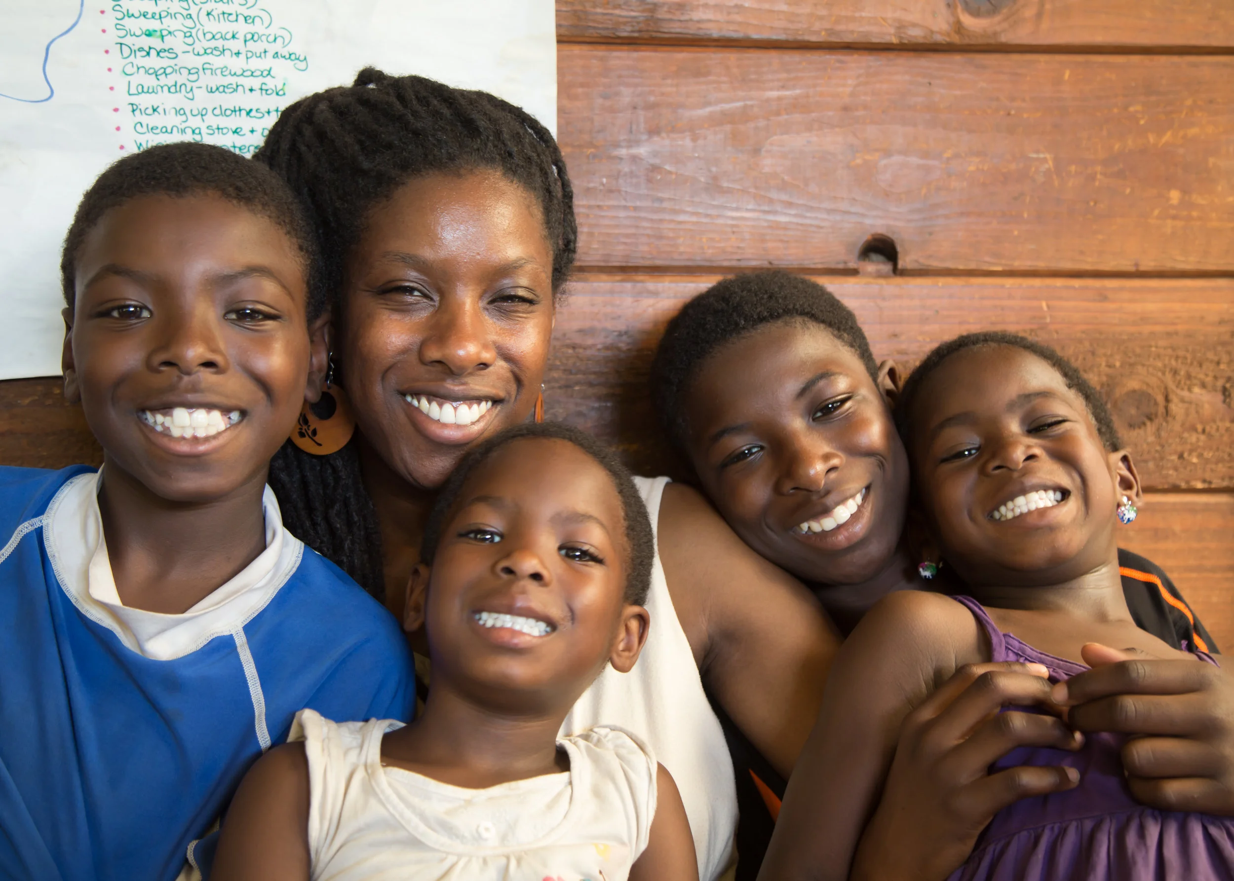Laura with her children Achedzi, Ayla, Abeka and Jahsi