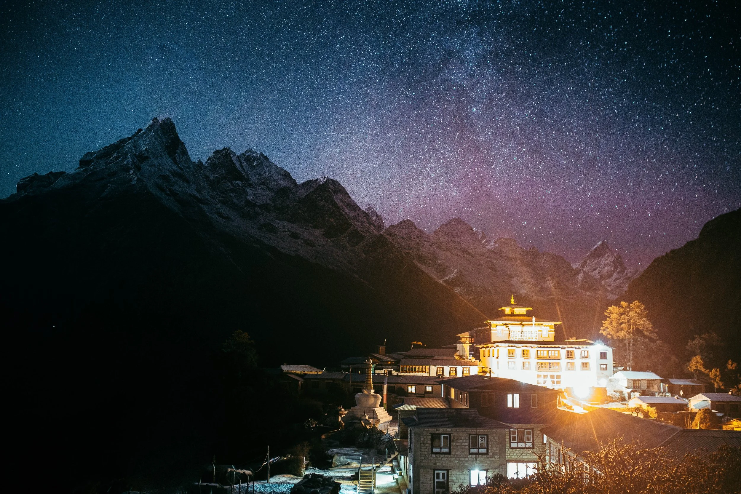 Tengboche Monastery_Khumjung_unsplash.jpg