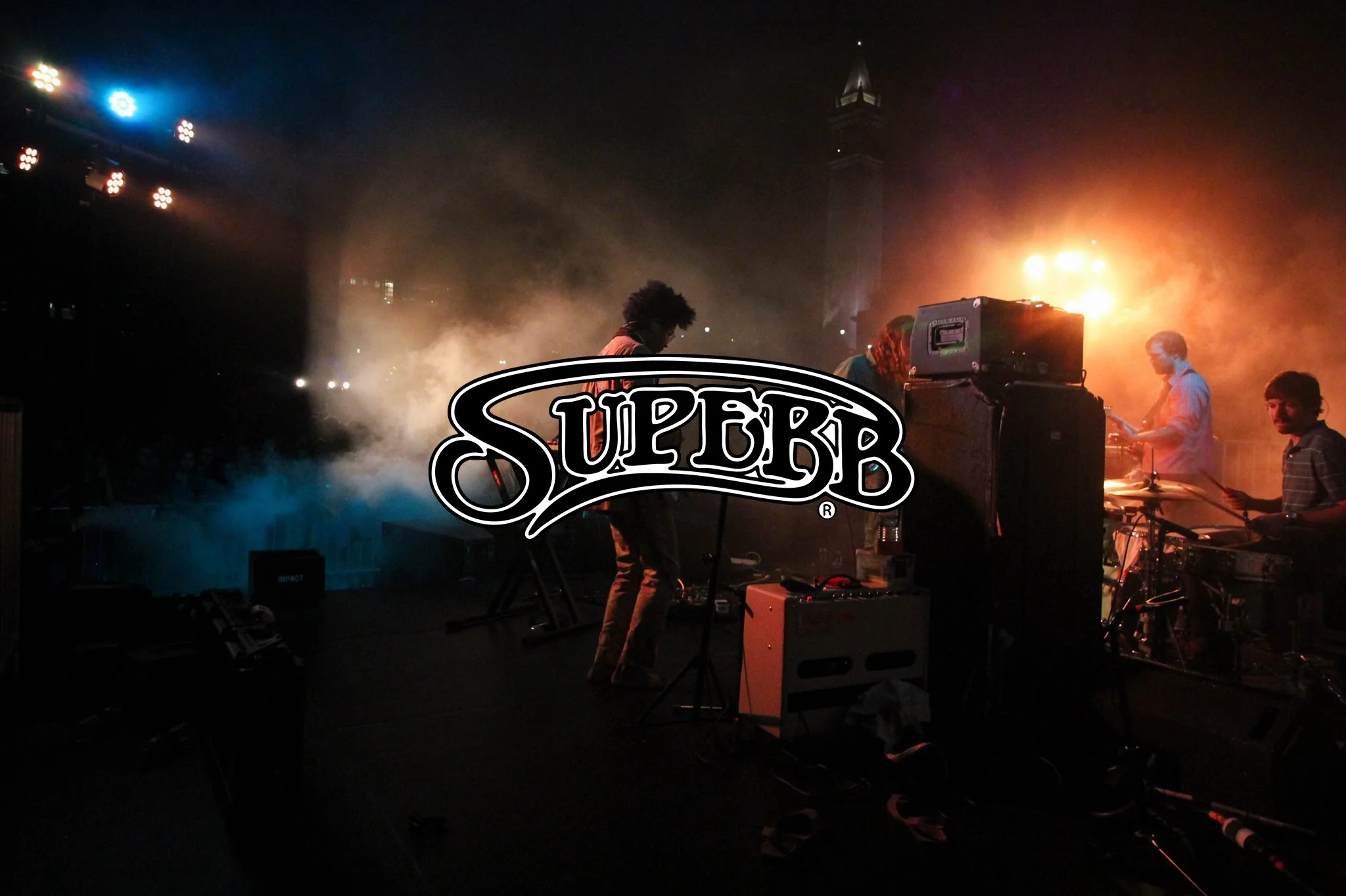 11885023_10153669342001694_7948936522188361760_o copy 2.jpg