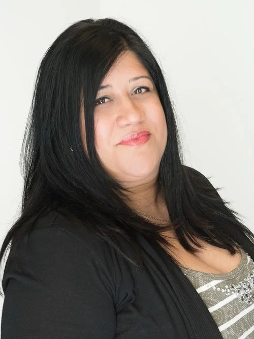 Delia Leecy Flores Senior Accountant