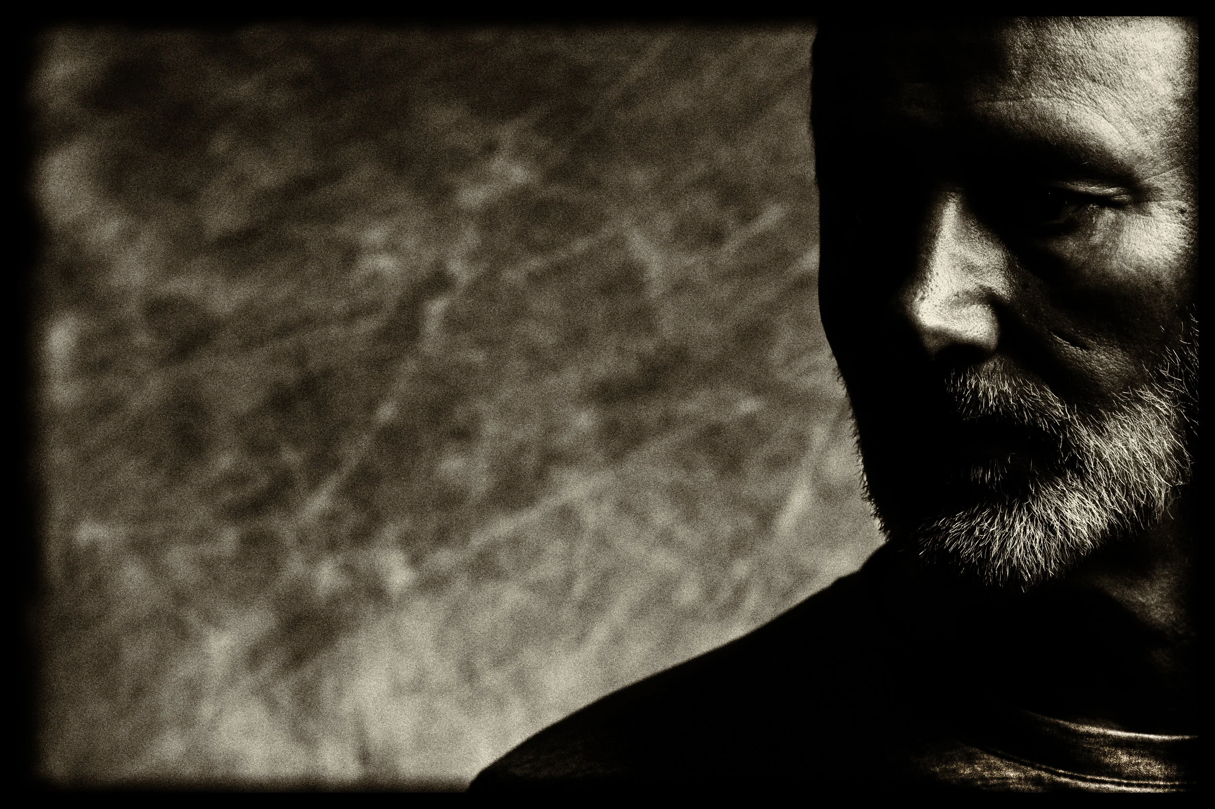 _RIT8558-black.jpg