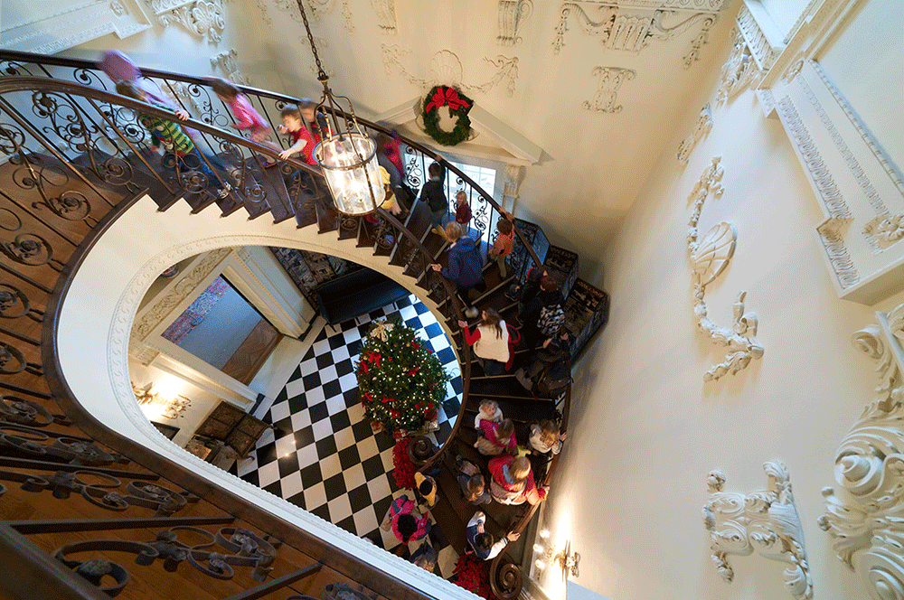 Hales-Photo-AHC-stairs1.gif