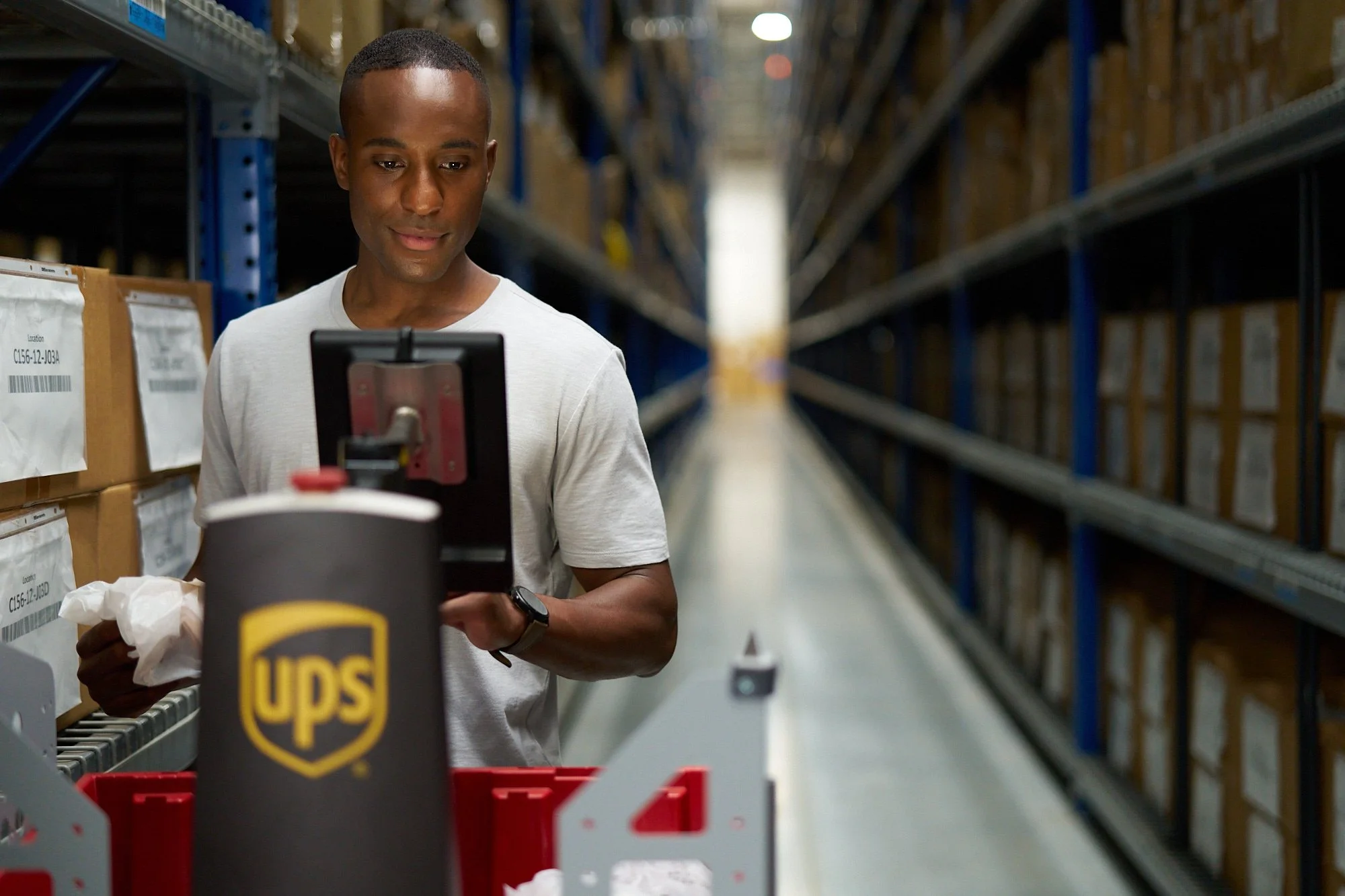 20250710_UPS_Hales-Photo_Box_Aisle_0015.jpg