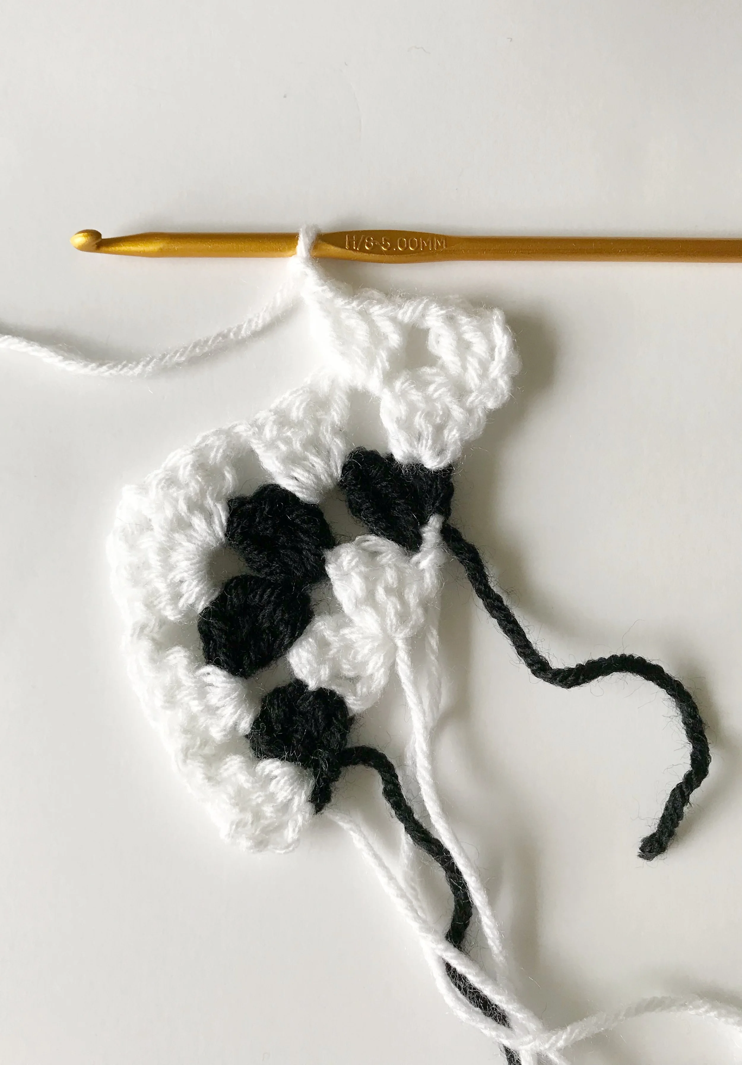 The Mabel BlanketFree Crochet Pattern — Meghan Makes Do
