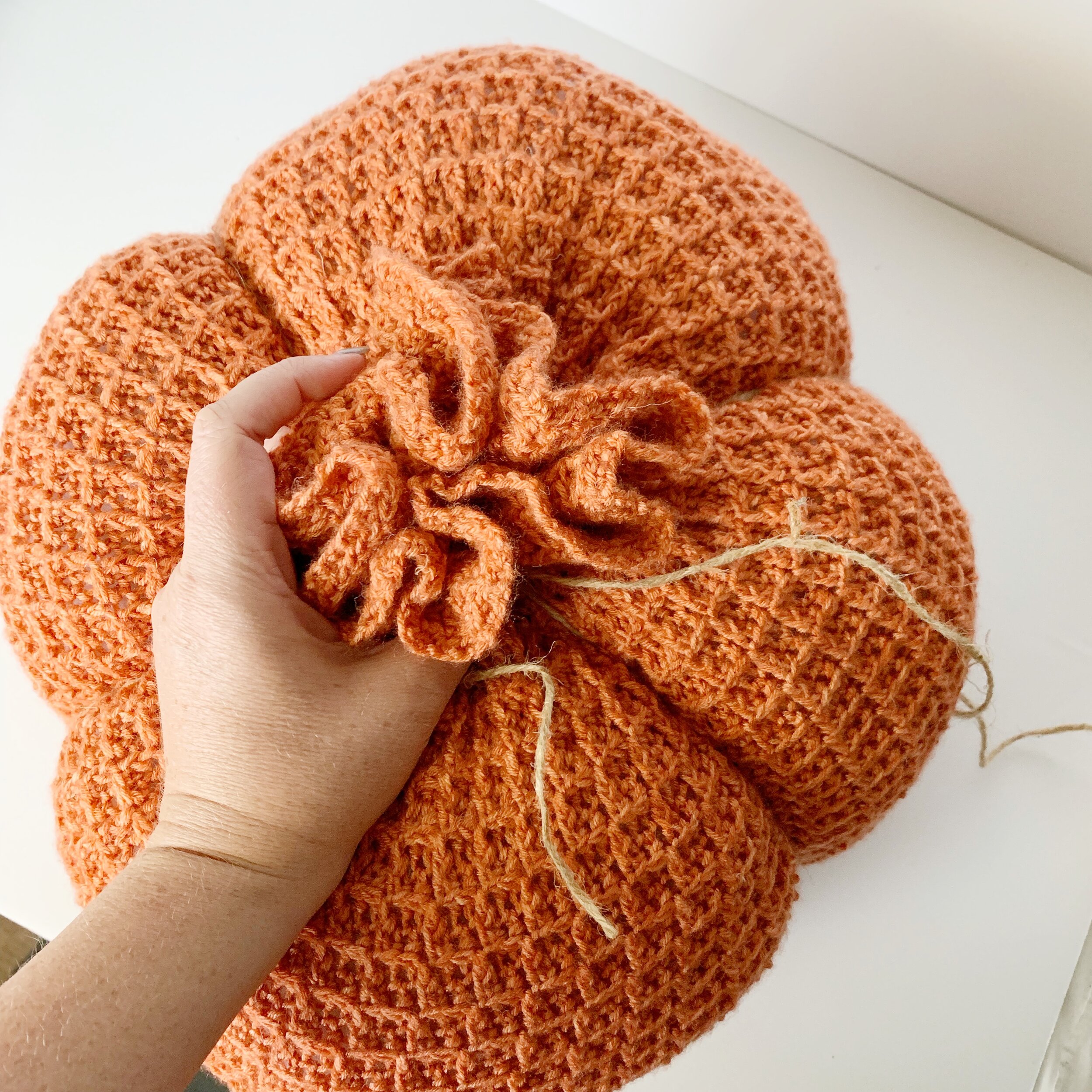 Crochet Pattern- The Wavel Pumpkin — Meghan Makes Do