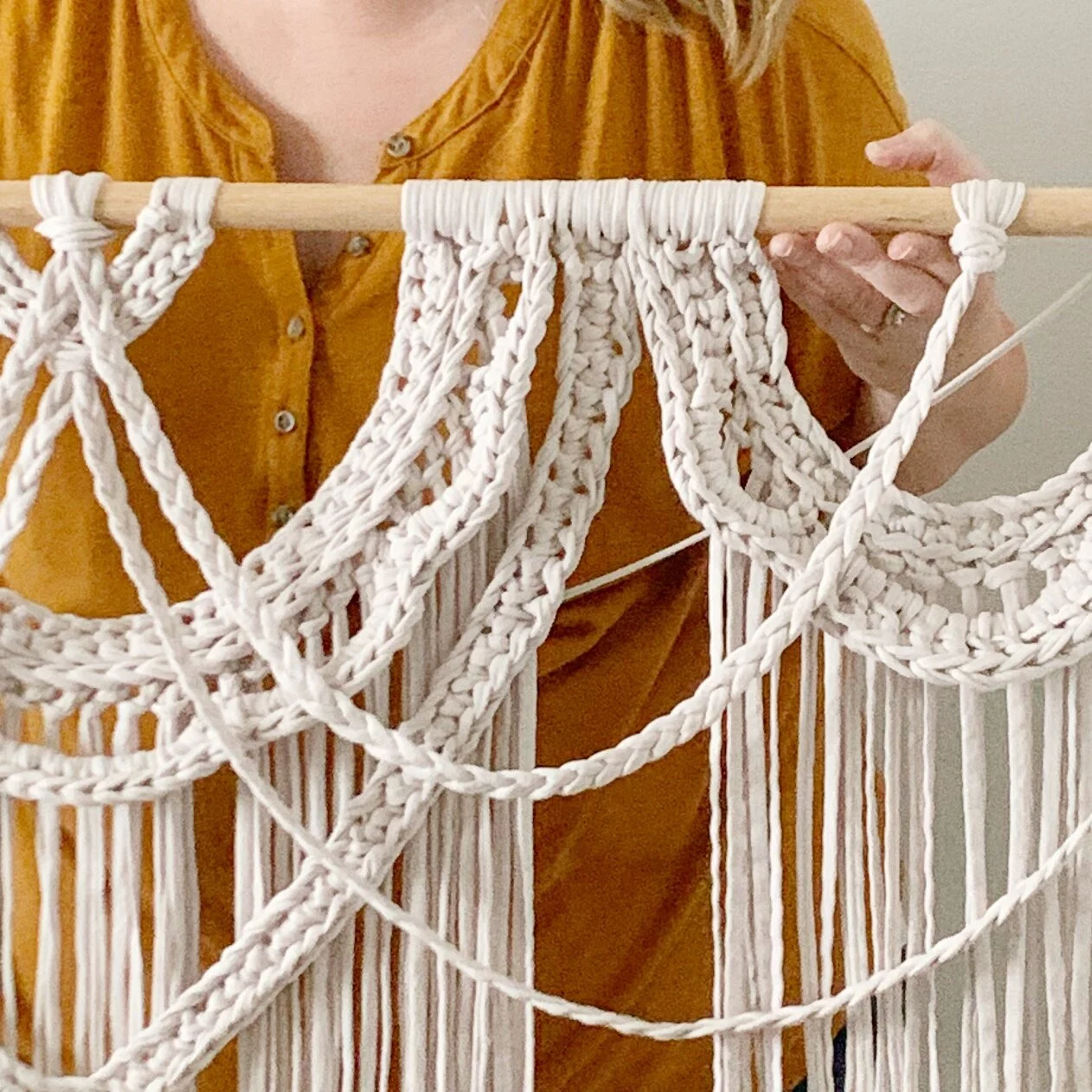 The Malvine Wall Hanging-Free Crochet Pattern