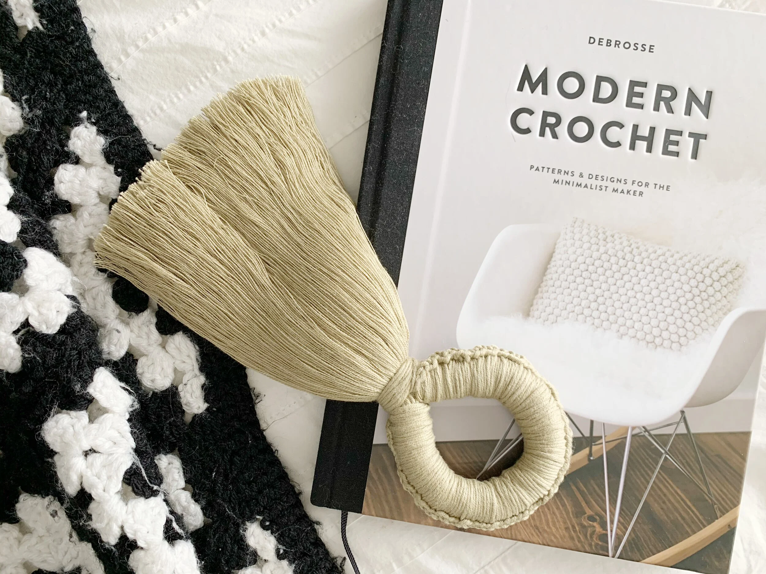Modern Crochet- A Book Review