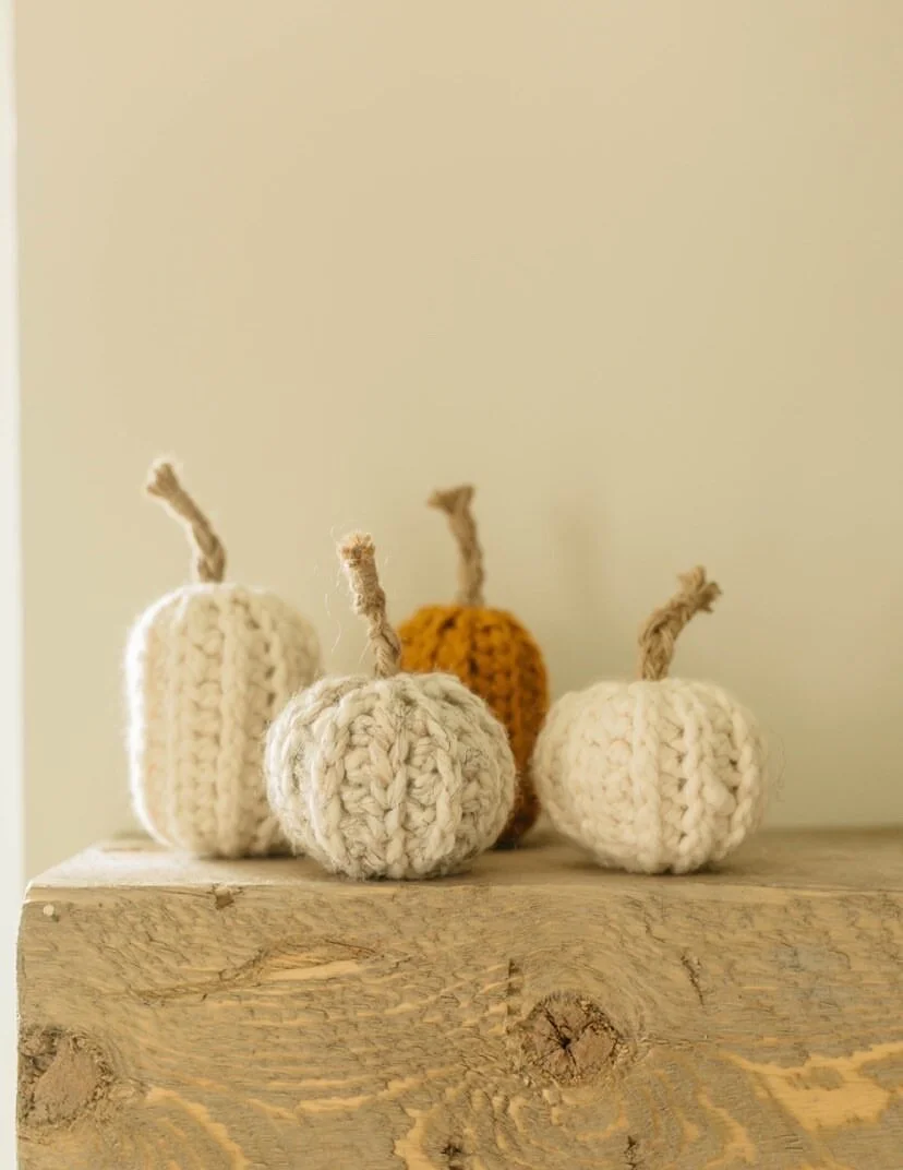 21 Knit and Crochet Pumpkin Patterns to Get You In The Mood For Fall