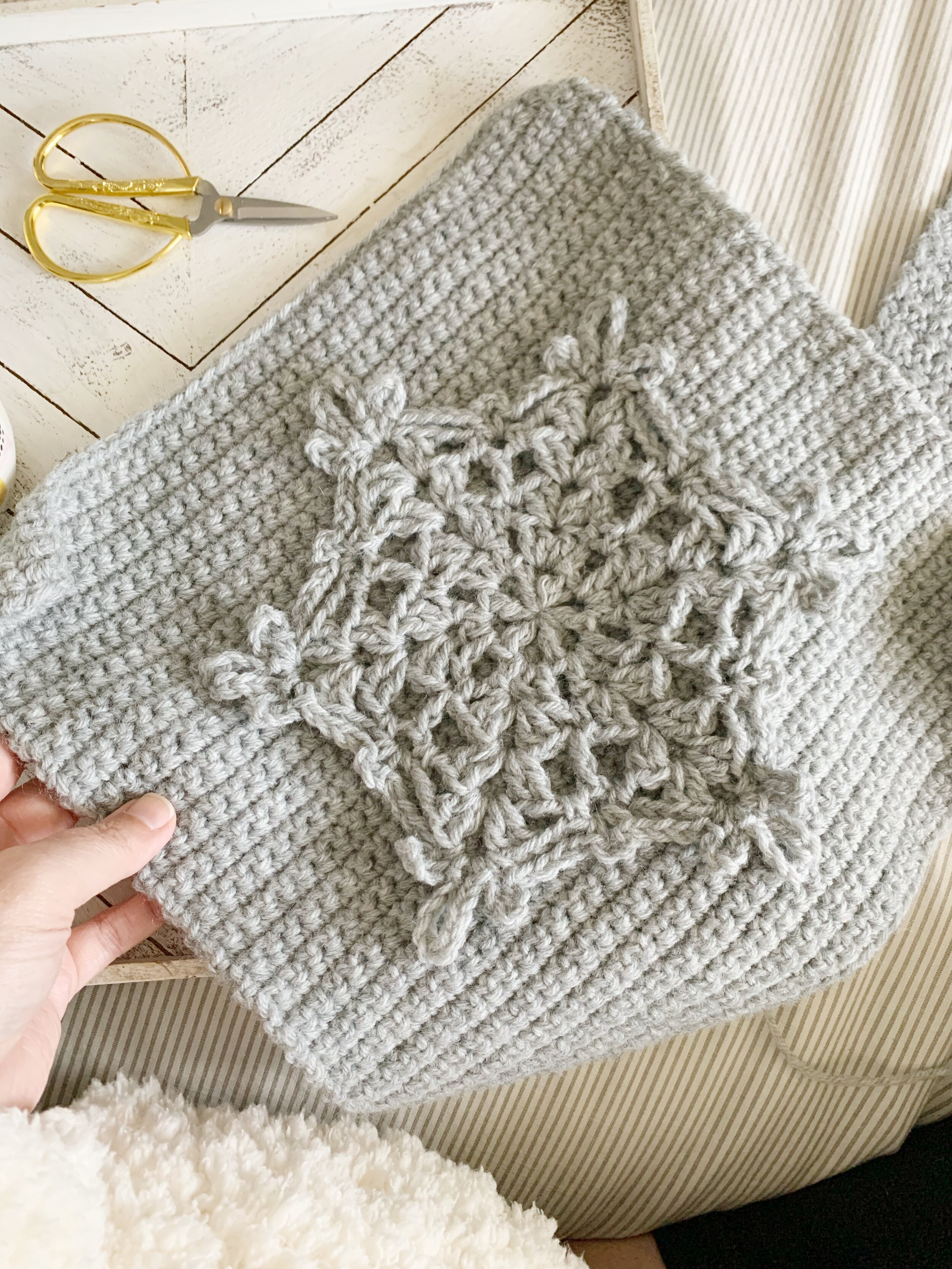 Crochet Pattern- The Quilo Square