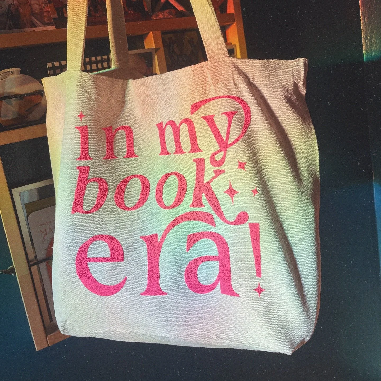 Used one of my choose your own design totes yesterday to take myself some activities while I waited on G&rsquo;s ballet class. 

I took a book, but also my iPad and I started working on my wrap designs for the holidays. Getting started ahead of time 