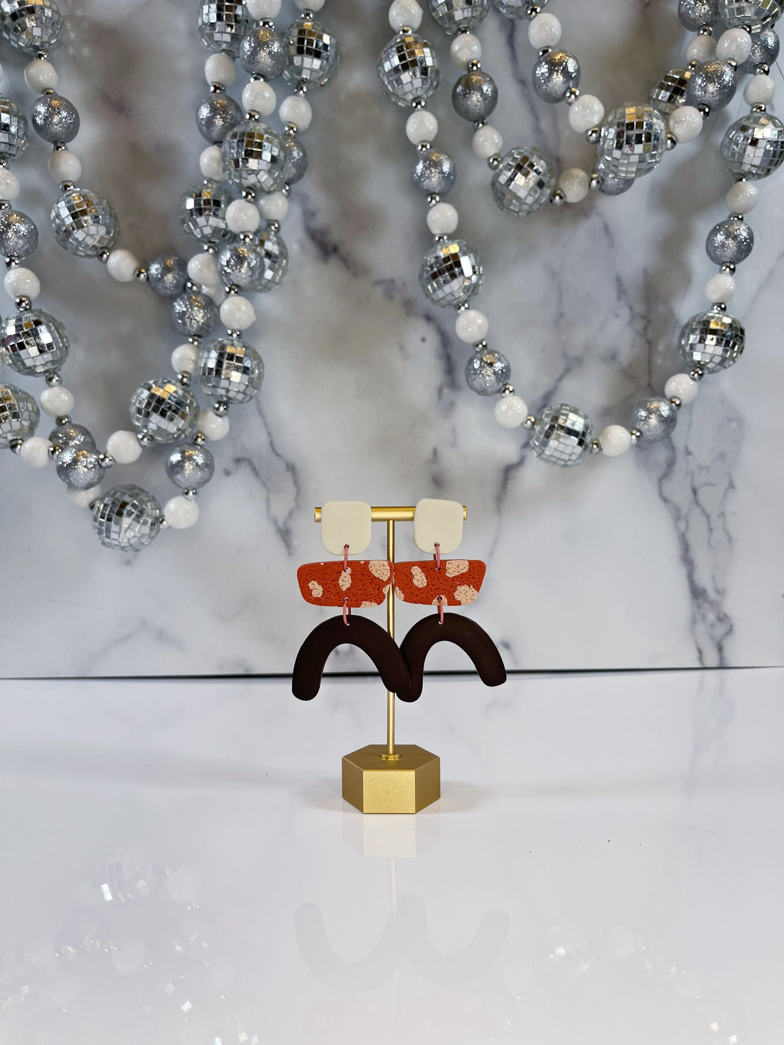 Shenandoah - Cream, Orange, Maroon