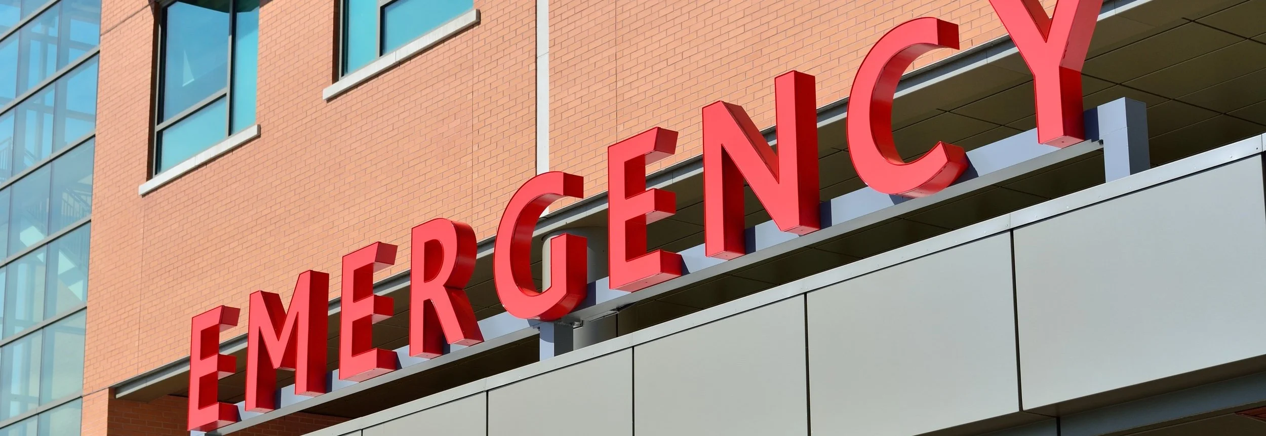 ambulance-architecture-building-263402.jpg