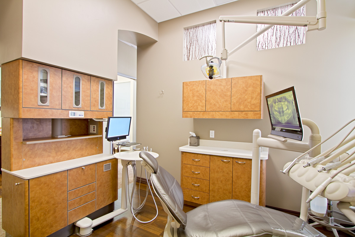DRDEREKMARTIN_Operatory-2_1.jpg