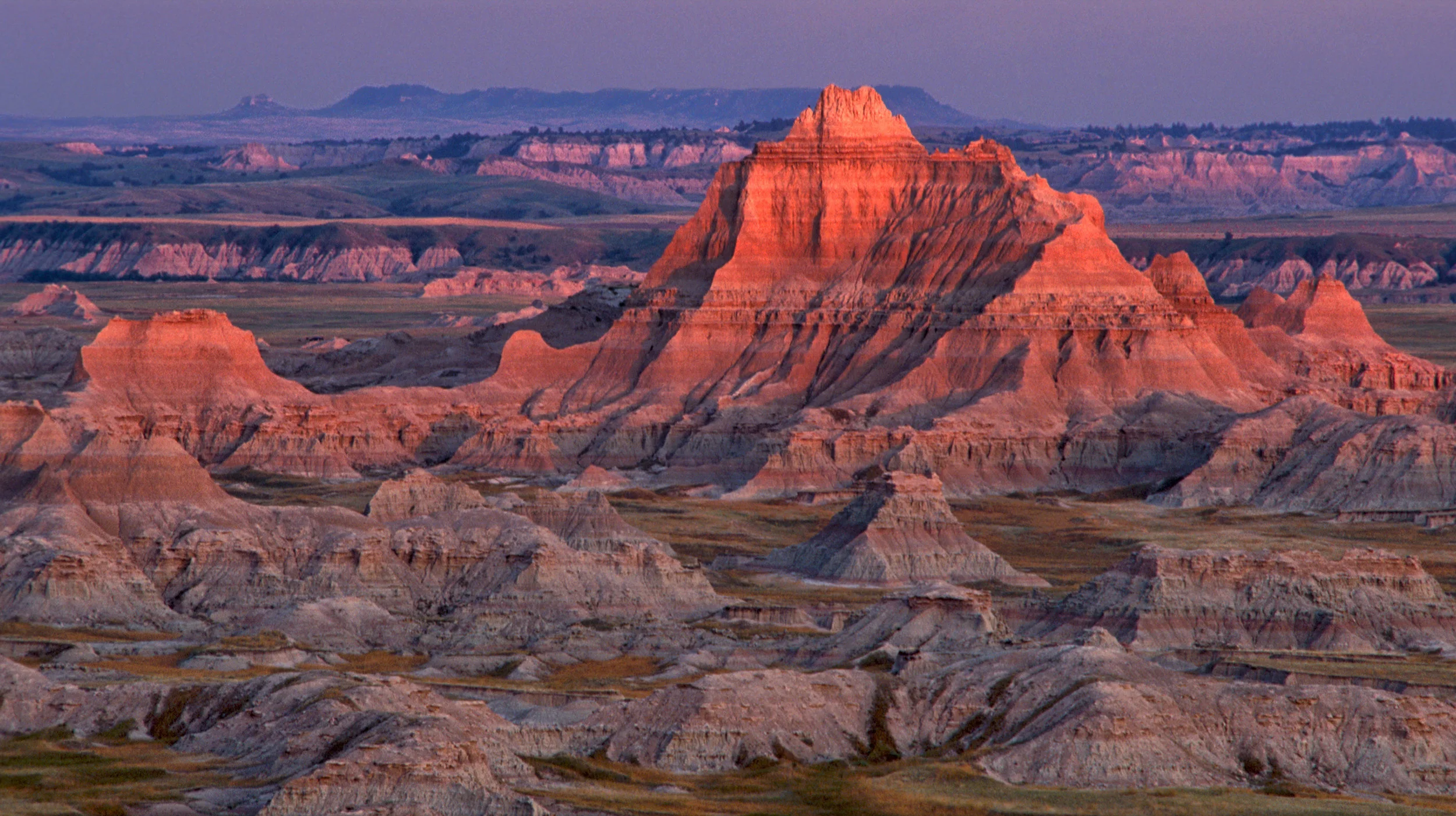 WEB 2500 badlands.jpg