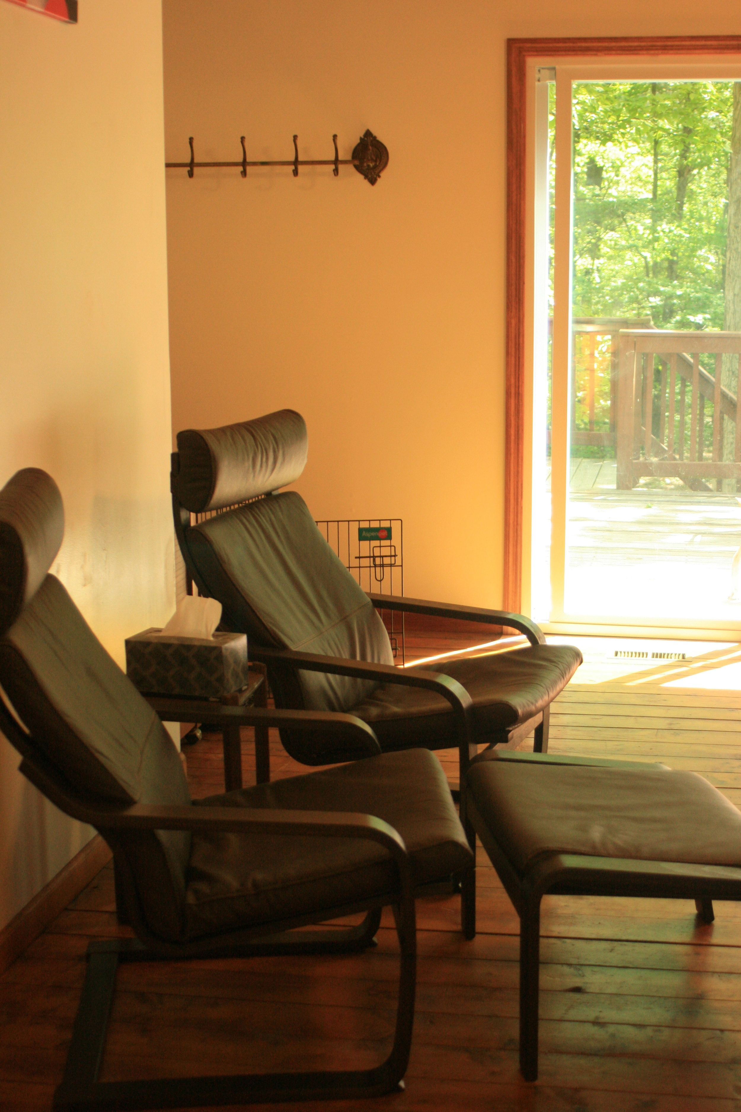  Relax and read when you need a break from your crafting. 