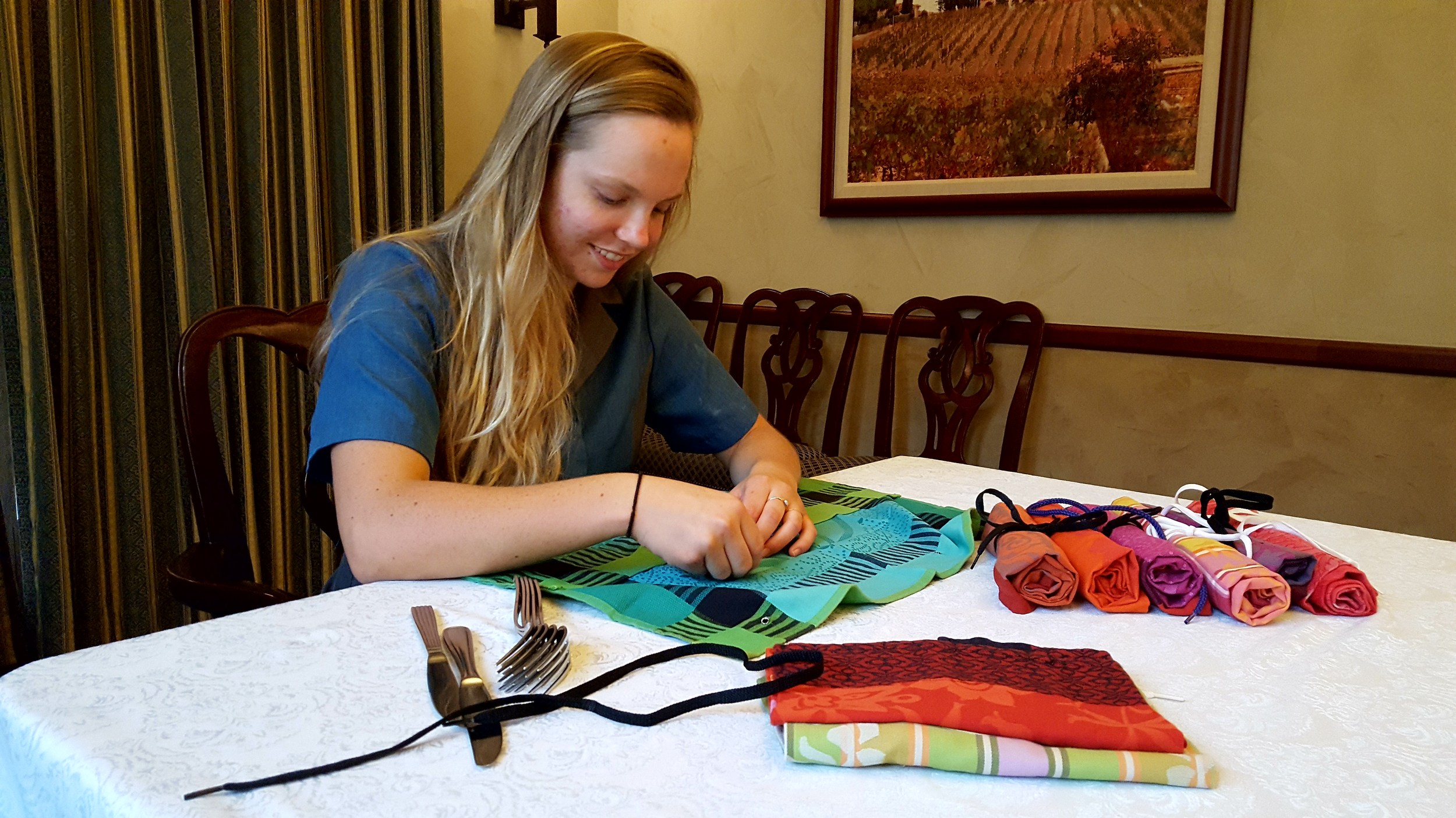 Mary Lou preparing the lapkins