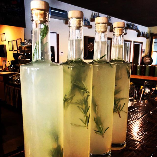Rosemary infused Lemonade for our #FarmersDaughter #cocktail for the #BigforkVillageMarket today!!! Come enjoy the veggies, music, drinks and family feel that is #BigforkMontana