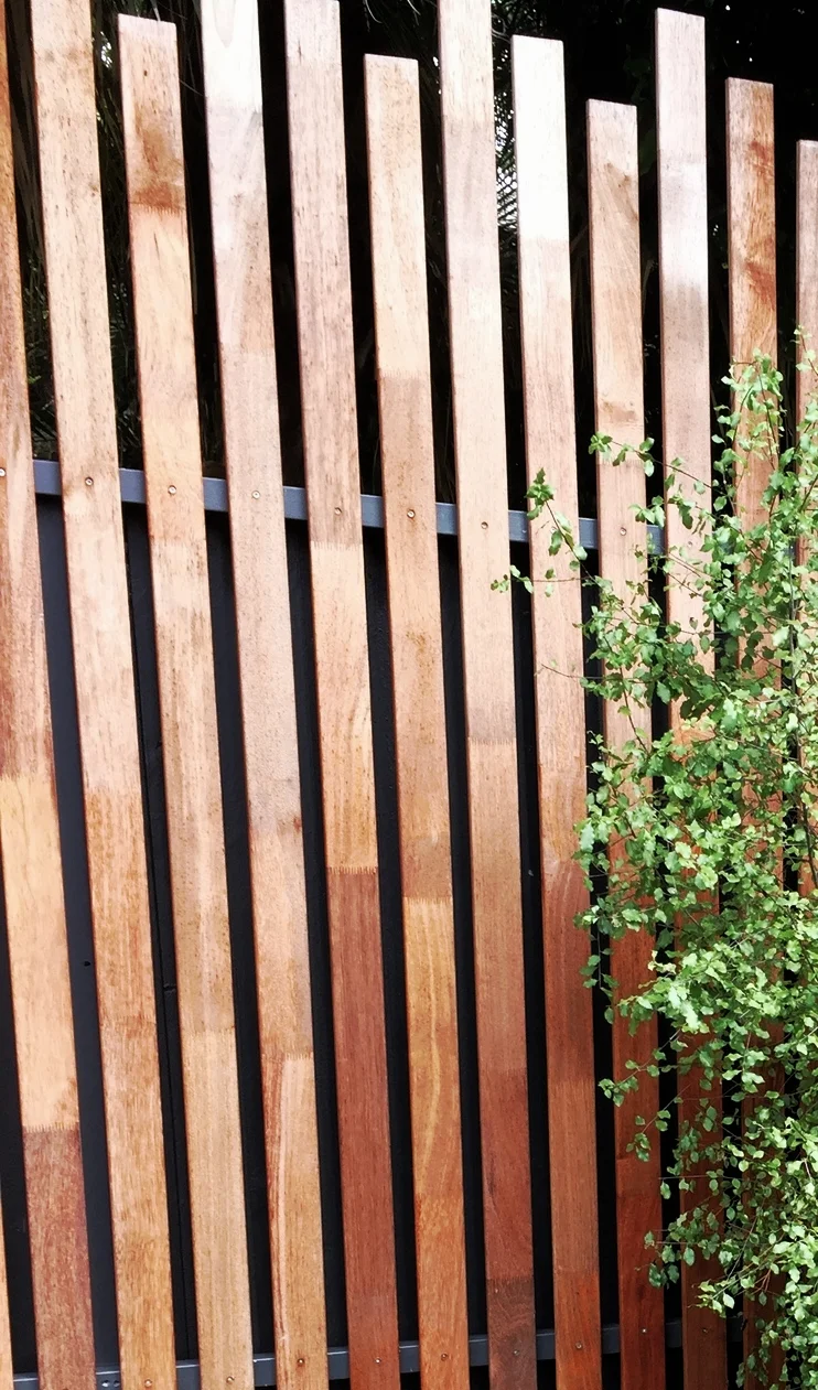 Decorative Outdoor Room Divides