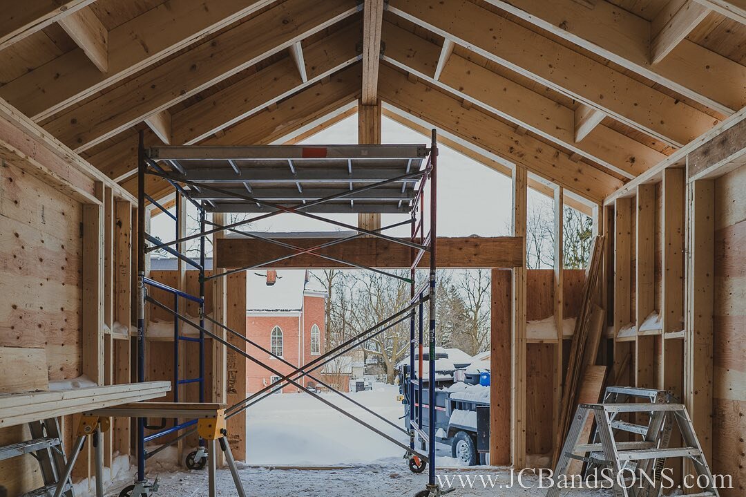 Ready to close up the walls with the last of the sheathing until the windows and doors arrive. 
.
.
.
.
.

#jcbandsons #keepcraftalive #moderncraftsman #craftsmanculture #buildwithpassion #carpentry #carpenter #carpentersofinstagram #carpenterlife  #