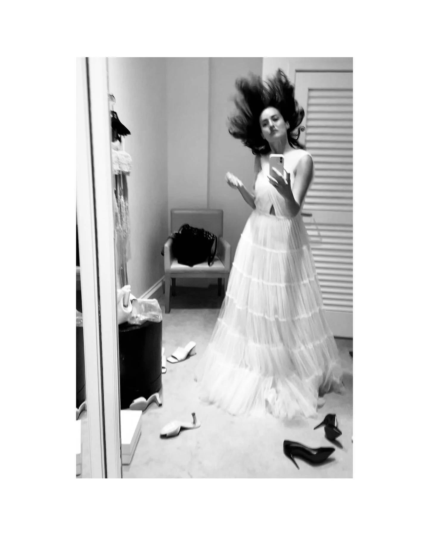 &laquo;&nbsp;The beauty of a woman is not in the clothes she wears, the figure that she carries, or the way she combs her hair. The beauty of a woman is seen in her eyes because that is the doorway to her heart&nbsp;.&raquo; ~ #AudreyHepburn.

Pre-Ca