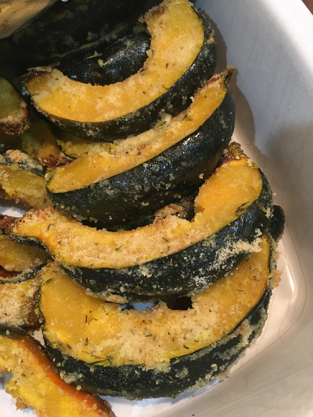 a thanksgiving dish: herb crusted acorn squash