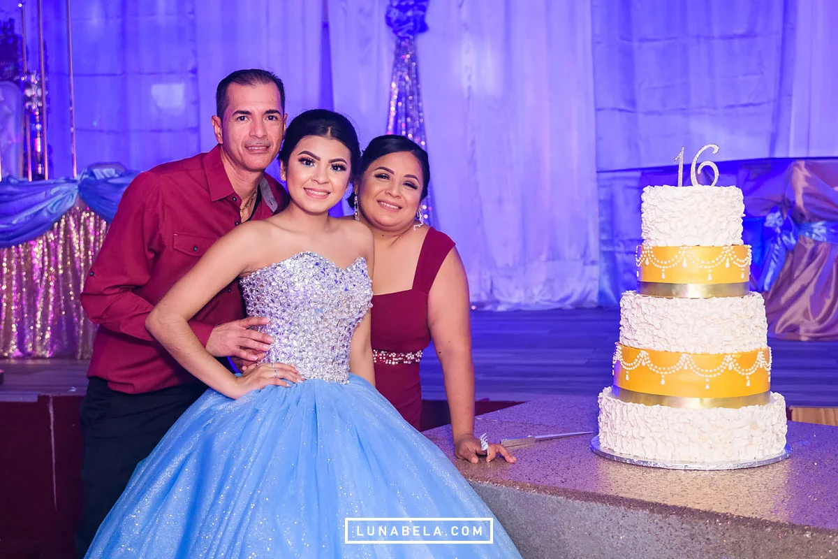 houston-quinceanera-photographer-lunabela-photography-nayeli9.jpg