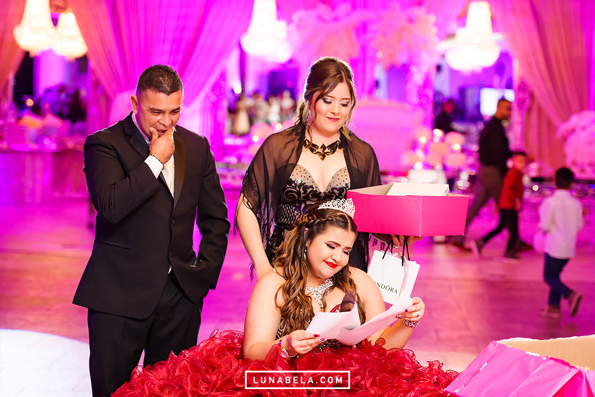 iram-reception-hall-pasadena-texas-lunabela-photography-m09.jpg