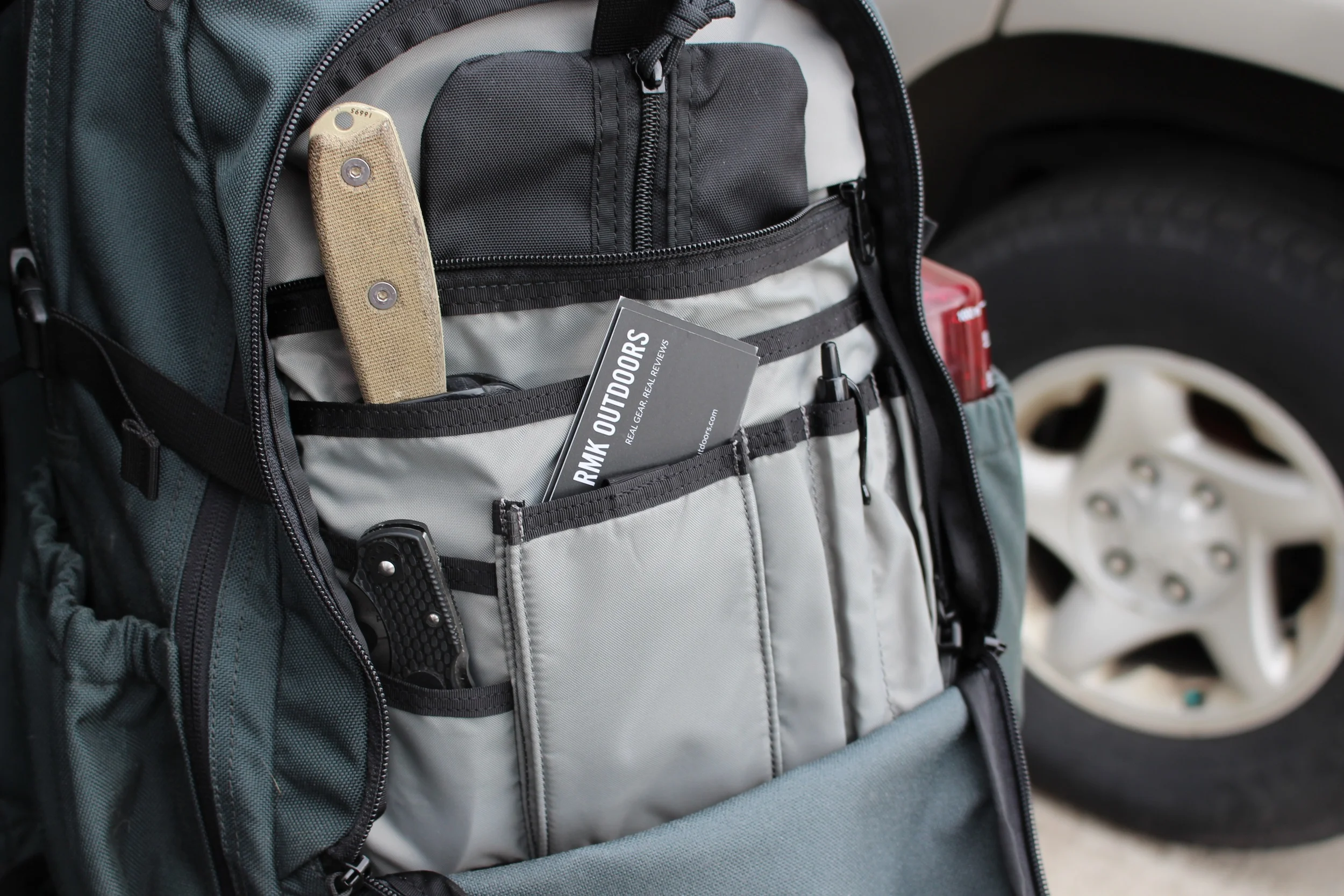 recon nine evade backpack