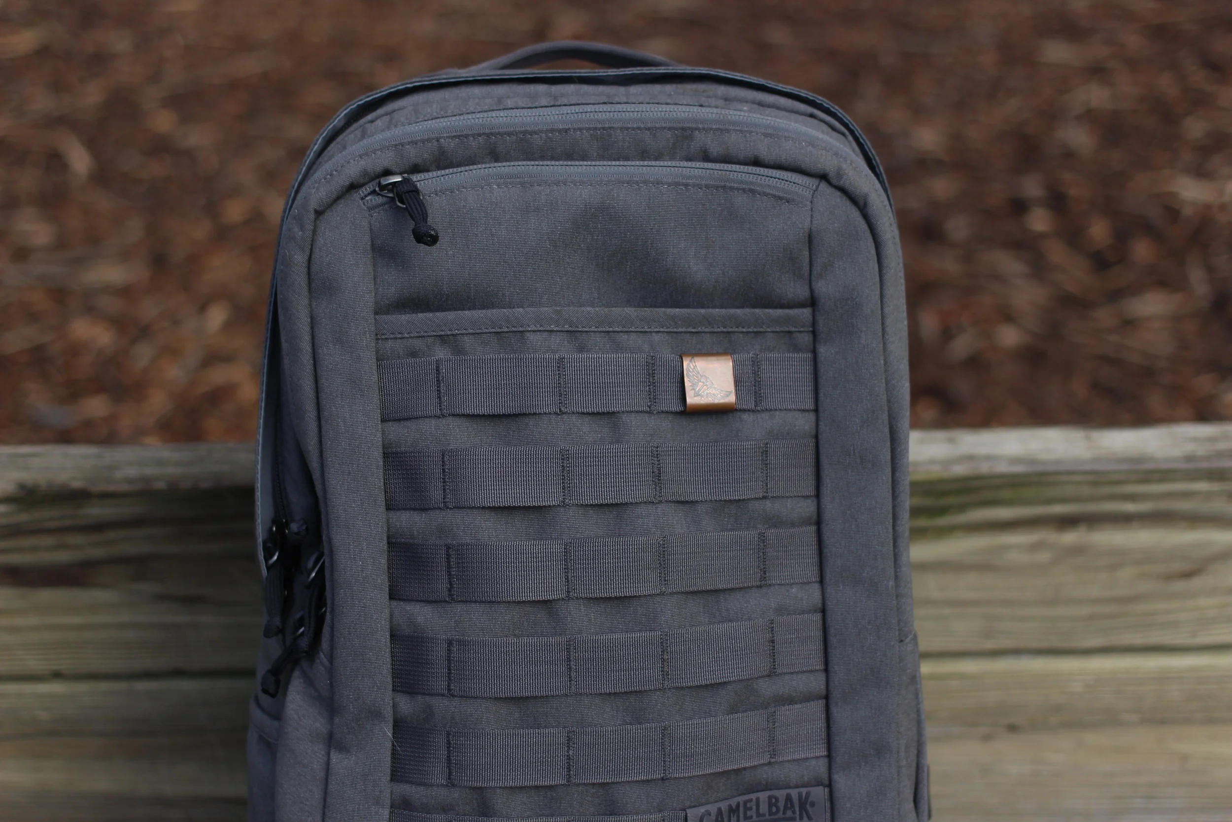camelbak quantico daypack