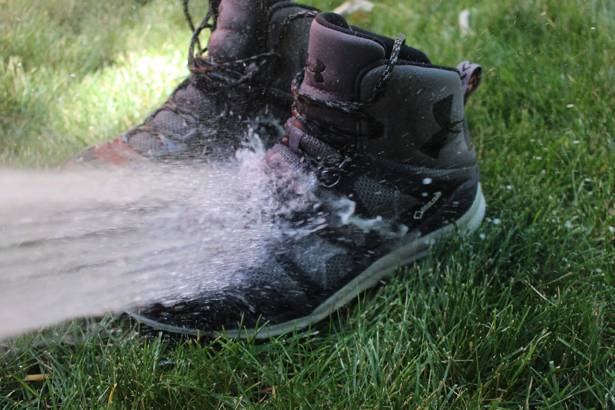 under armour verge mid gtx