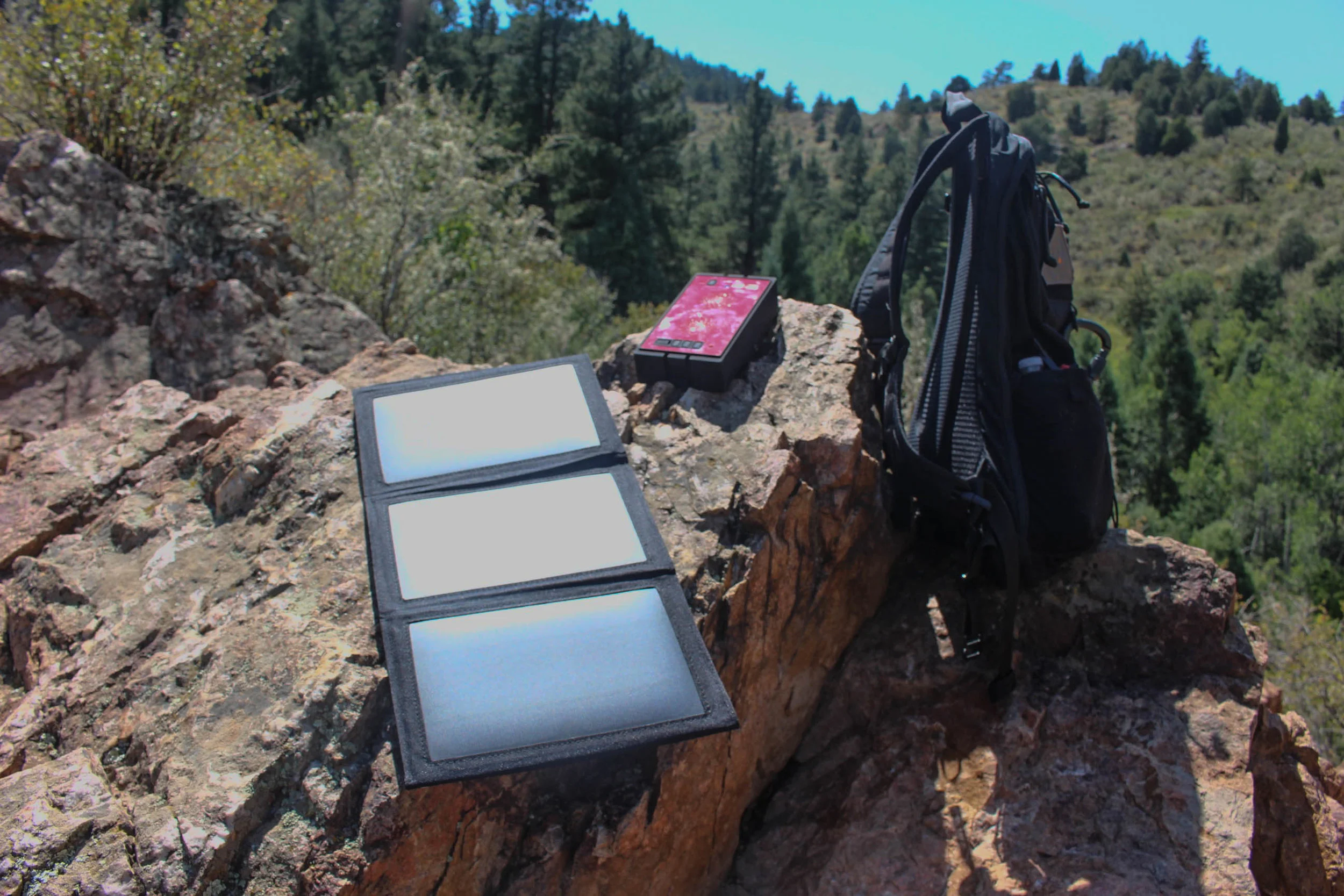 Mojo Products Solar Powered Bluetooth Speaker Review