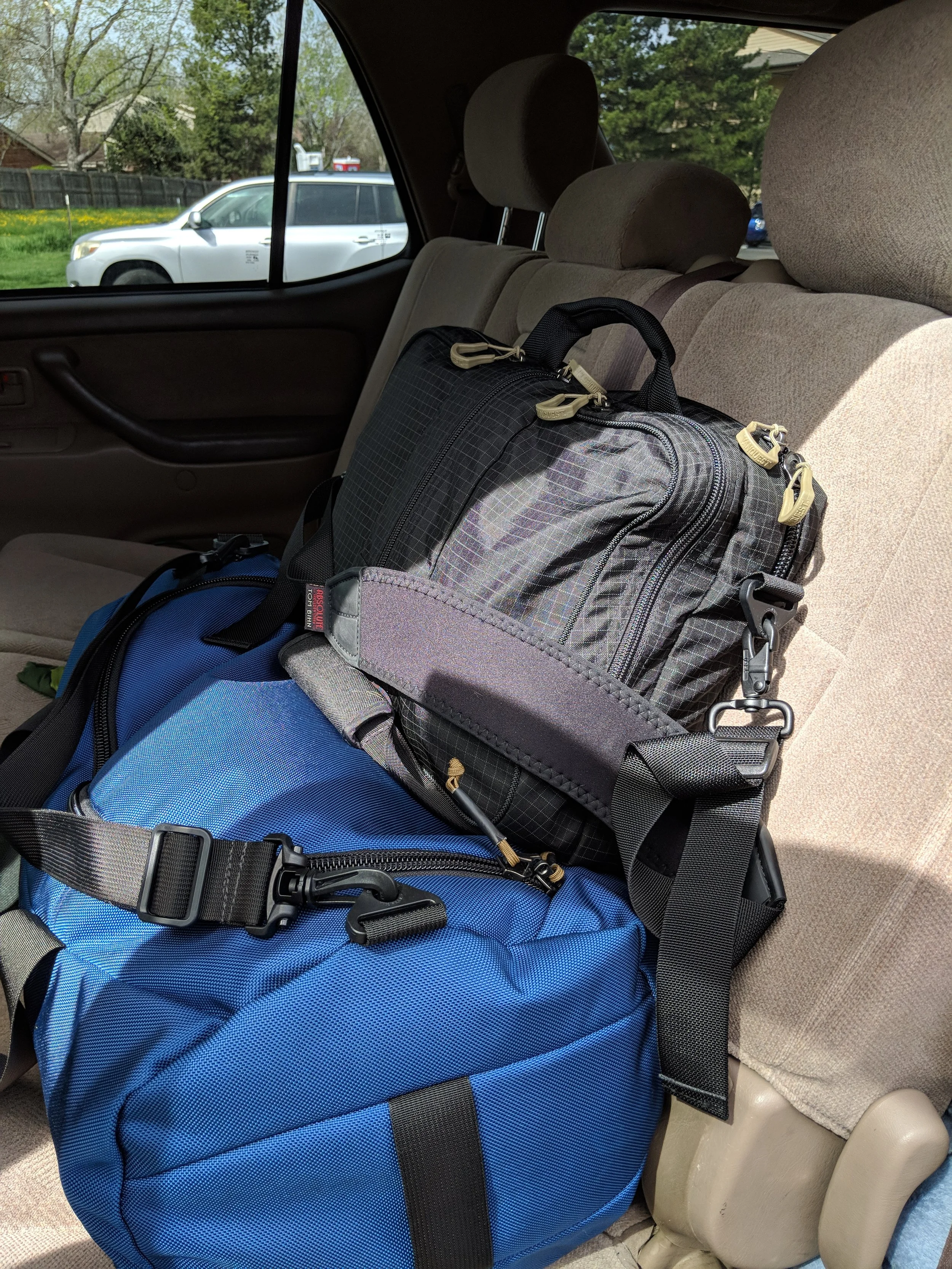 Tom Bihn Pilot Halcyon Review